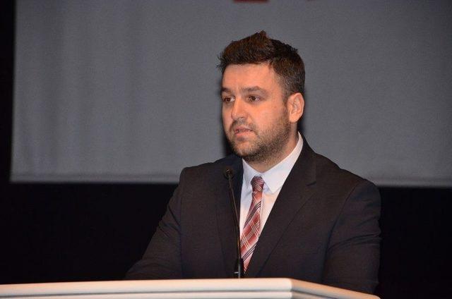 Halk Buluşmasında T&uuml;rkiye&rsquo;de Cumhurbaşkanlığı Sistemi Konuşuldu 2