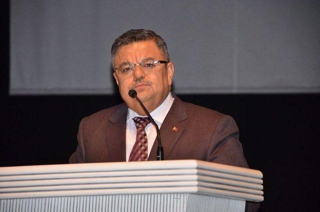 Halk Buluşmasında T&uuml;rkiye&rsquo;de Cumhurbaşkanlığı Sistemi Konuşuldu 3