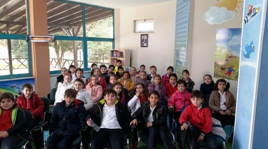 &Ccedil;ocuk Hakları Okulunda &Ouml;ğrencilere Hakları &Ouml;ğretiliyor