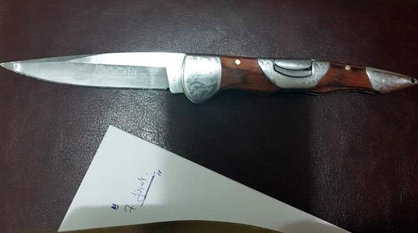 Kovalamaca Sonucu Yakalanan Otomobilden Silah Ve Uyuşturucu &Ccedil;ıktı