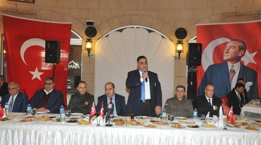 Kaymakam &Uuml;nal İle Başkan Can Muhtarlarla Bir Araya Geldi