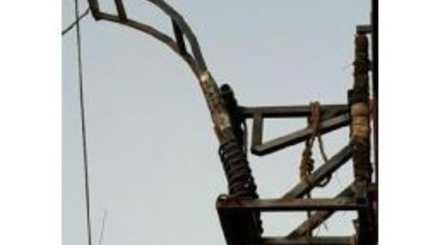 Meksikalı Uyuşturucu Ka&ccedil;ak&ccedil;ıları Sınırı Mancınıkla Aştı