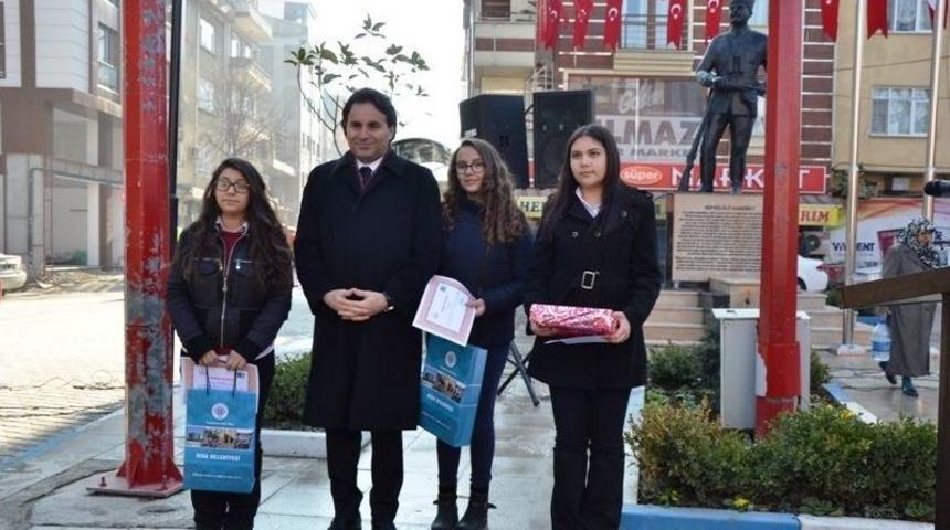 K&ouml;pr&uuml;l&uuml; Hamdibey T&ouml;renle Anıldı