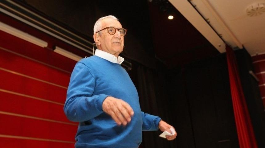 Doğan C&uuml;celoğlu&rsquo;na Gebze&rsquo;de B&uuml;y&uuml;k İlgi