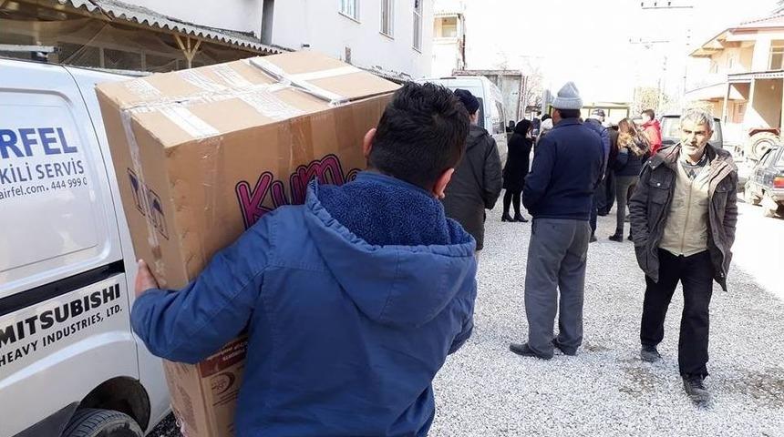 Beşiktaş Taraftarından Depremzedelere Destek