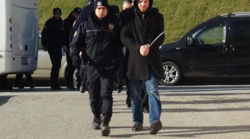 Sakarya &Uuml;niversitesi'nde Bylock Kullanan 10 Akademisyen G&ouml;zaltında