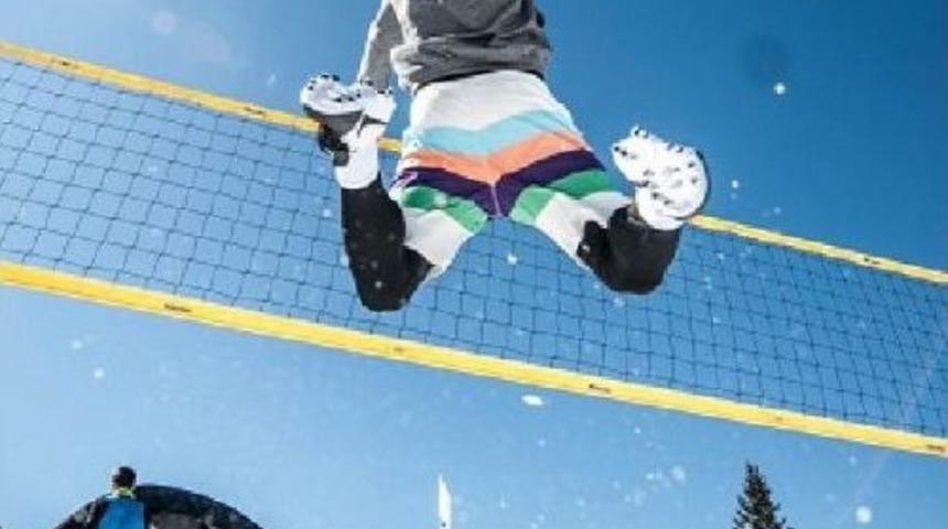 Kar Voleybolu Avrupa Kupası Erciyes'te Başladı