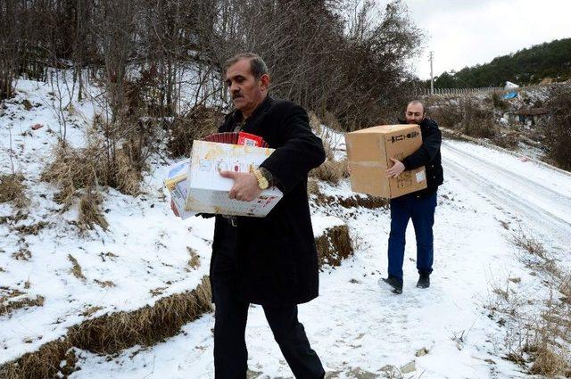 Lösev’den İhtiyaç Sahibi Ailelere Eşya Yardımı