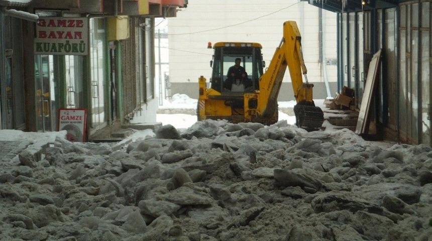&Ouml;zalp&rsquo;ta Karla M&uuml;cadele &Ccedil;alışması