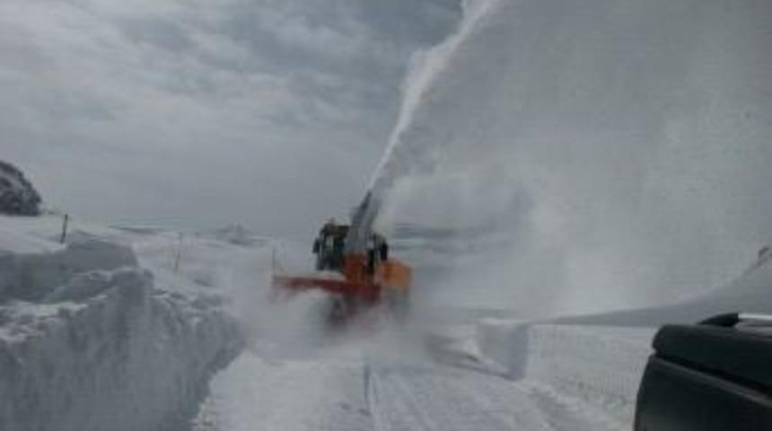 2600 Rakımda Karla M&uuml;cadele &Ccedil;alışması
