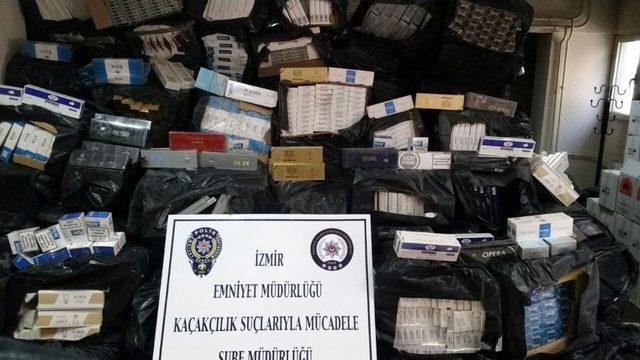 İzmir’de 330 Bin Paket Kaçak Sigara Ele Geçirildi