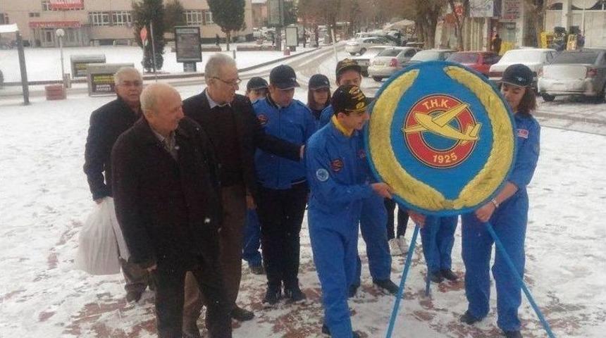 T&uuml;rk Hava Kurumunun Kuruluşunun 92. Yıl D&ouml;n&uuml;m&uuml; Tavşanlı&rsquo;da Kutlandı