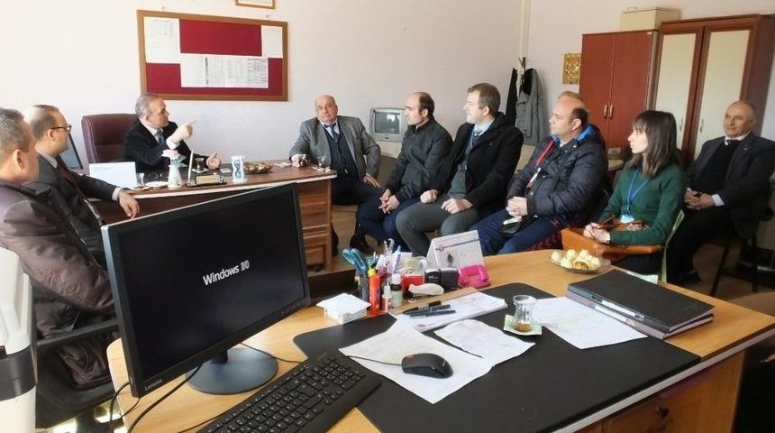 Kaymakam &Ouml;ner, &Ouml;ğretmenlere Bengi Projesini Anlattı