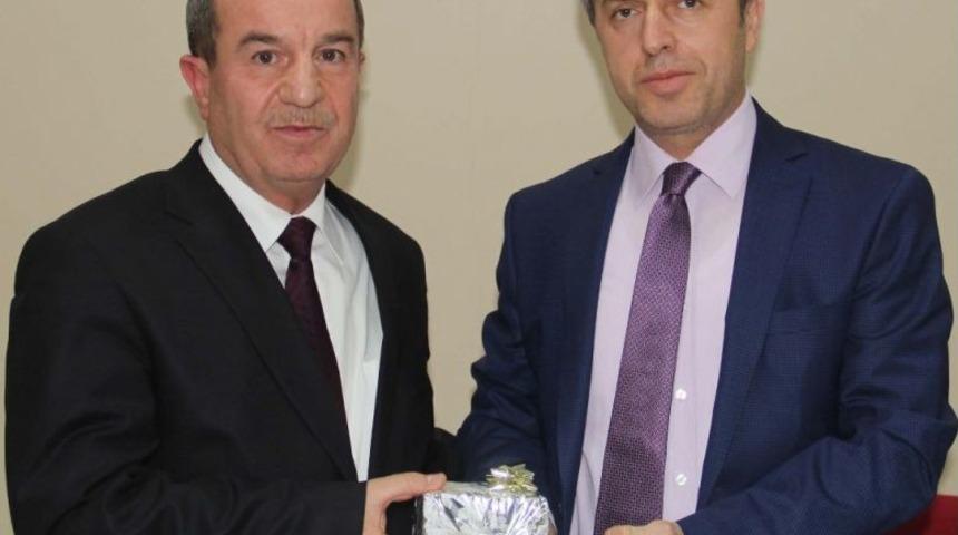 Kahramanmaraş&rsquo;a Atanan Defterdar &Ccedil;oban&rsquo;a Veda Yemeği