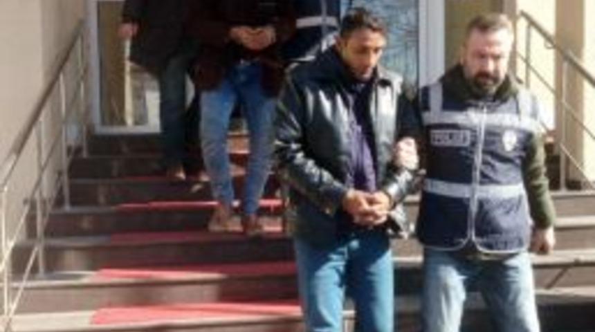 B&uuml;feciyi &Ouml;ld&uuml;ren Zanlılar Adliyeye Sevk Edildi