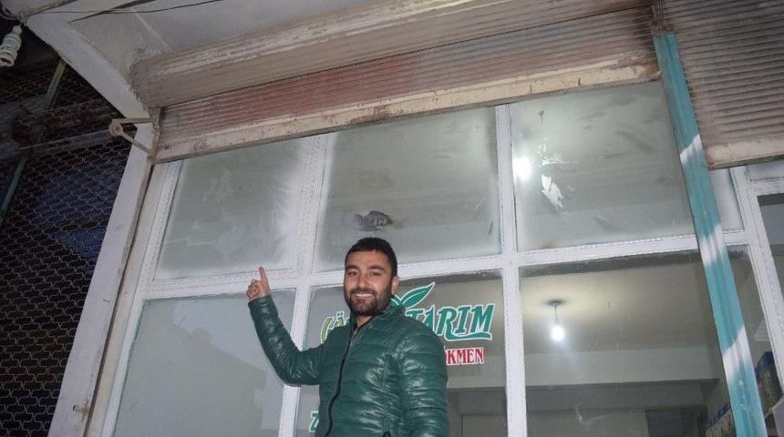 Yuva Bozulmasın Diye 6 Aydır Kepenk Kapatmıyor