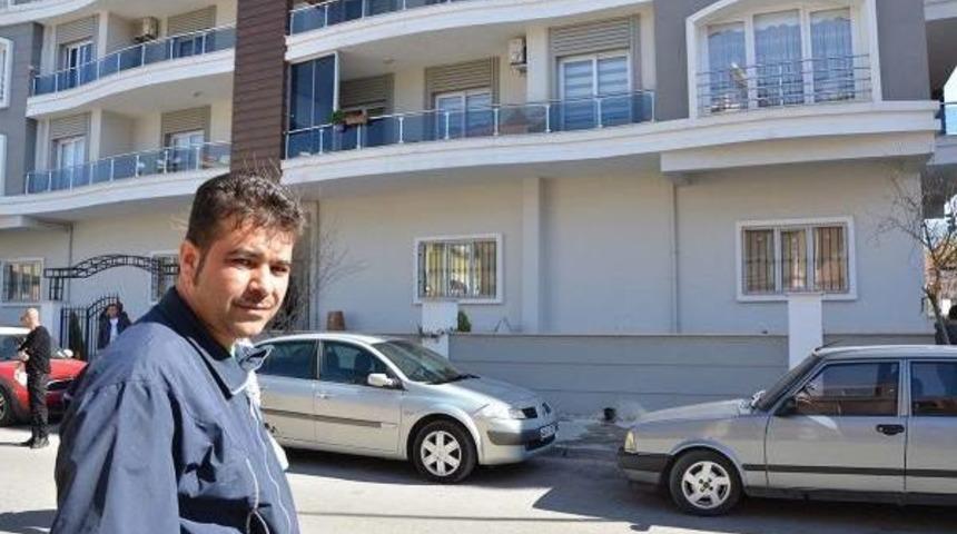 Minik Cemre 4'&uuml;nc&uuml; Kattan D&uuml;şerek &Ouml;ld&uuml;