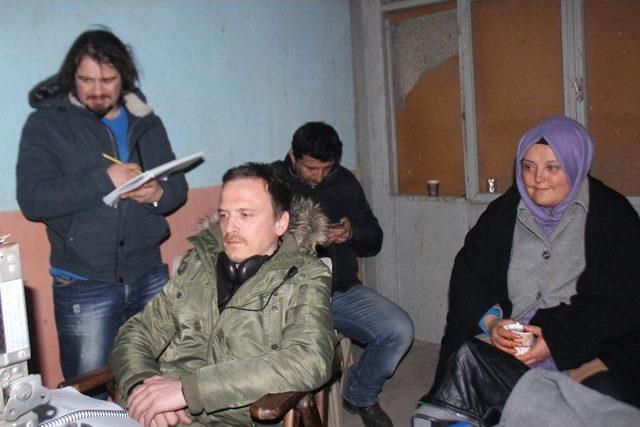 Şeytanın Kabilesi &lsquo;semur&rsquo; Filminin &Ccedil;ekimleri Devam Ediyor 2