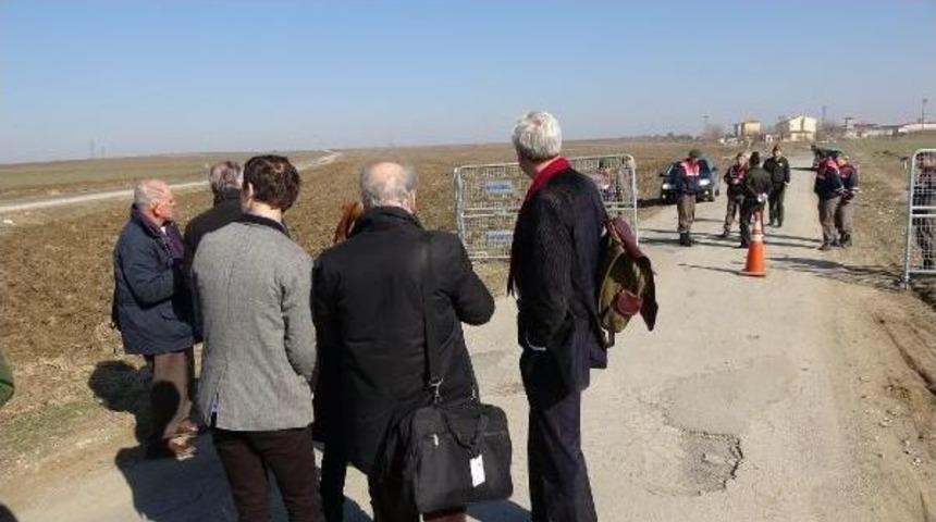 Demirtaş'ı Ziyarete Gelen Avrupalı Heyete G&ouml;r&uuml;ş Izni Verilmedi