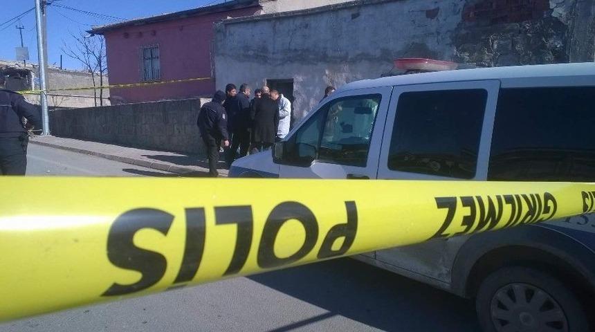 Suriyeli Hamile Kadın &Ouml;l&uuml; Bulundu, Kocası G&ouml;zaltına Alındı