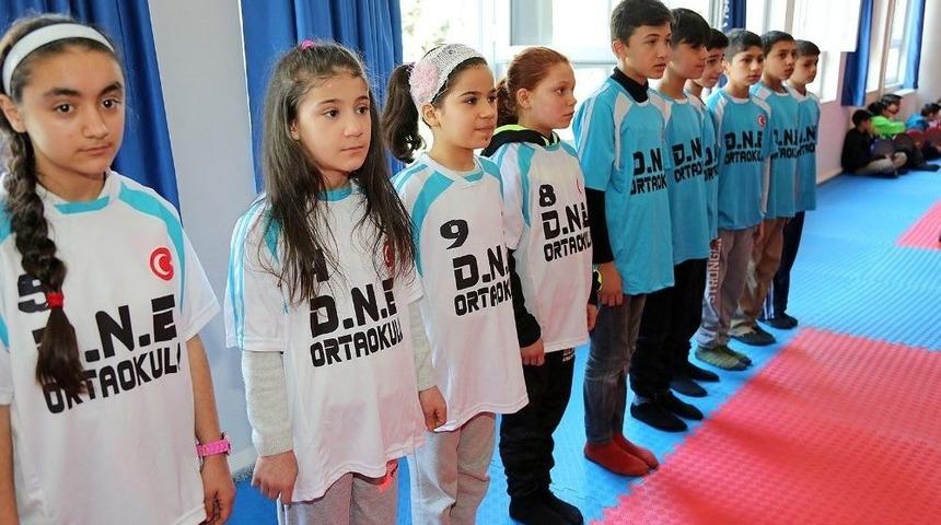 &Ccedil;ocuklar Spor Sınıfına Kavuştu