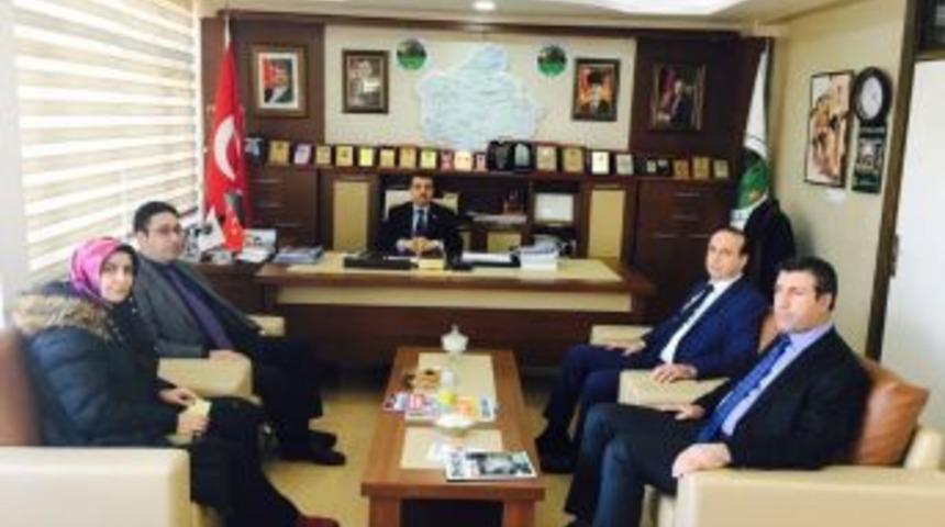 Belediye Başkanı Polat&rsquo;dan P&uuml;t&uuml;rge&rsquo;ye Doktor M&uuml;jdesi