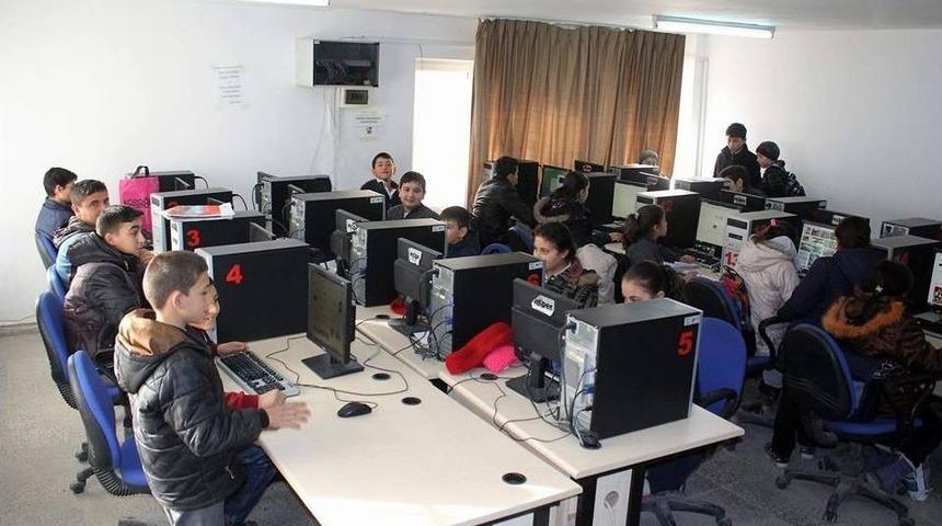 İnternet Evine Yoğun İlgi