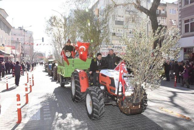 Edremit 2. Zeytin Hasat Sonu Şenliği İle Renklendi