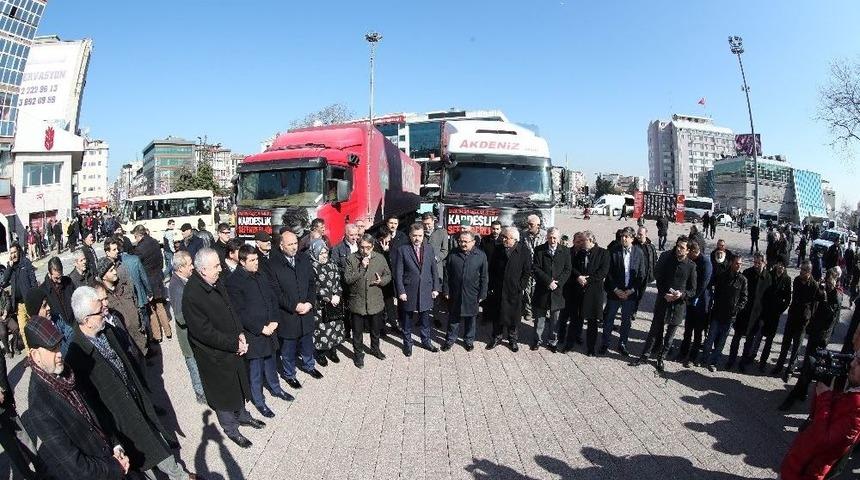 Gaziosmanpaşa’dan Halep’e Yardım Tırları Dualarla Yola Çıktı