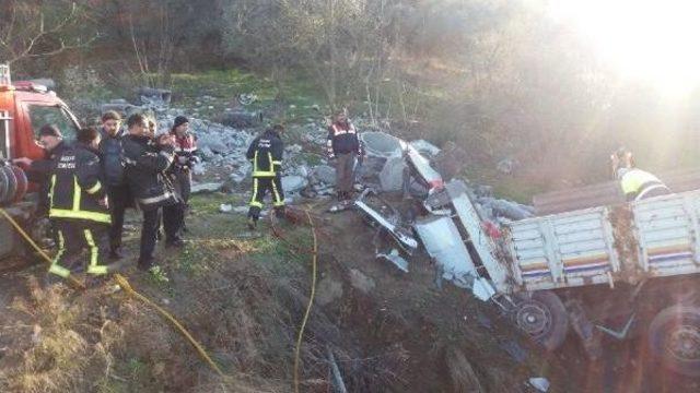 Parçalanan Kamyondan Sağ Çıktı 2