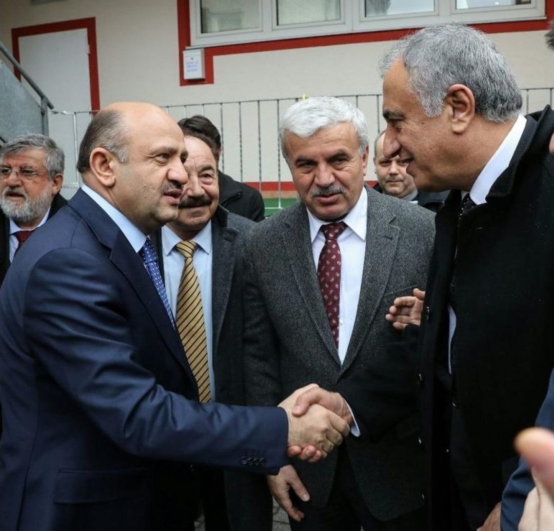 Bakan Işık&rsquo;tan Ditib İmamlarının Evlerinin Aranmasına İlişkin A&ccedil;ıklama