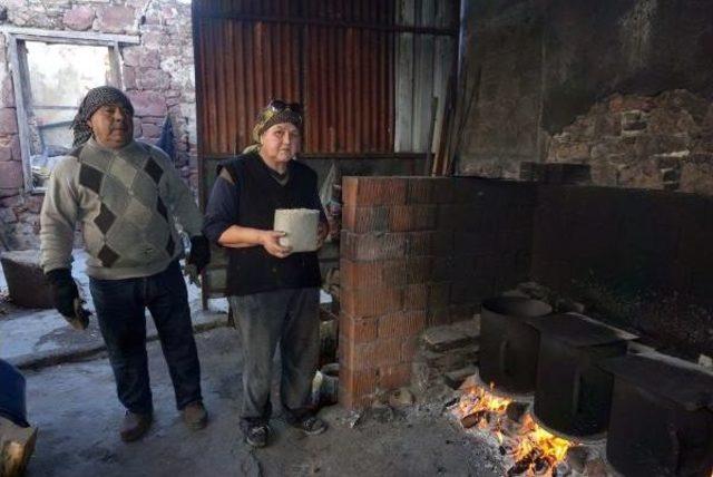 Ayvalık'ta Girit Leblebisinin Son Ustası