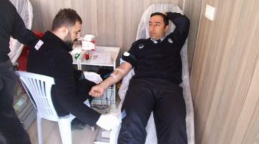 Yerk&ouml;y Zabıtasından Kan Bağışına Destek