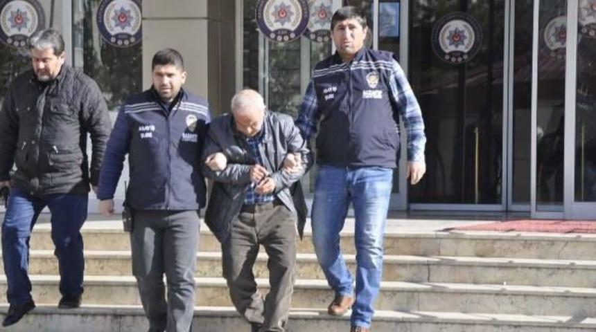 7 Milyon Liralık Antepfıstığıyla Ka&ccedil;an T&uuml;ccar, Adliyede