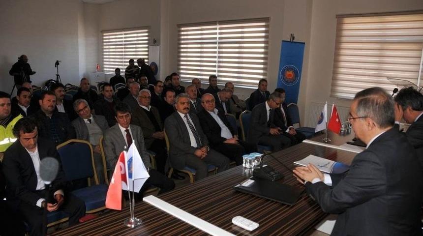 Karaman&rsquo;da İstihdam Seferberliği Toplantıları Devam Ediyor