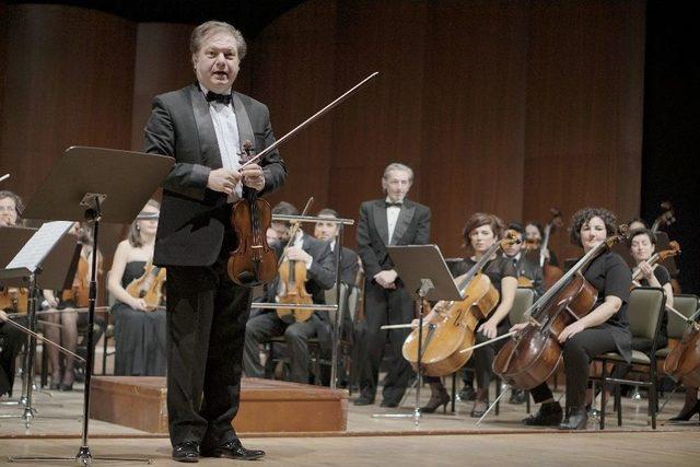 A&ccedil;ık&ouml;ğretim &Ouml;ğrencileri Bir Beethoven Akşamı&rsquo;nda 3