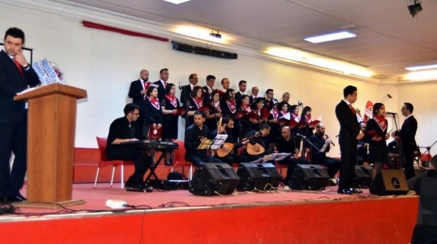 Sarıg&ouml;l Belediyesi Thm Korosu B&uuml;y&uuml;ledi