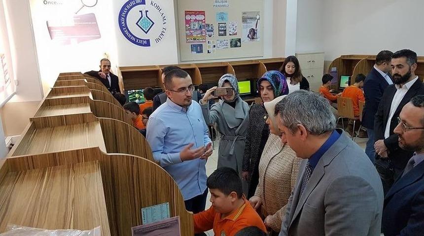 Minik Hafızlar Geleceği Kodluyor