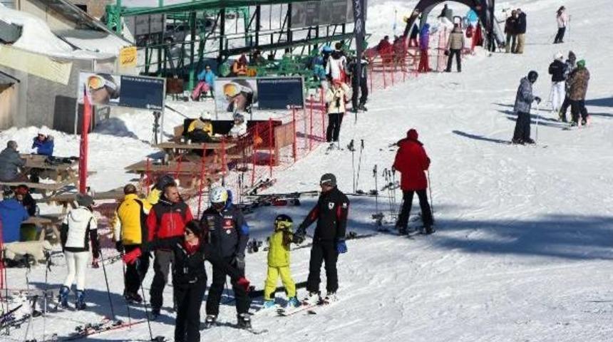 Kartalkaya'da Hafta Sonu Yoğunluğu