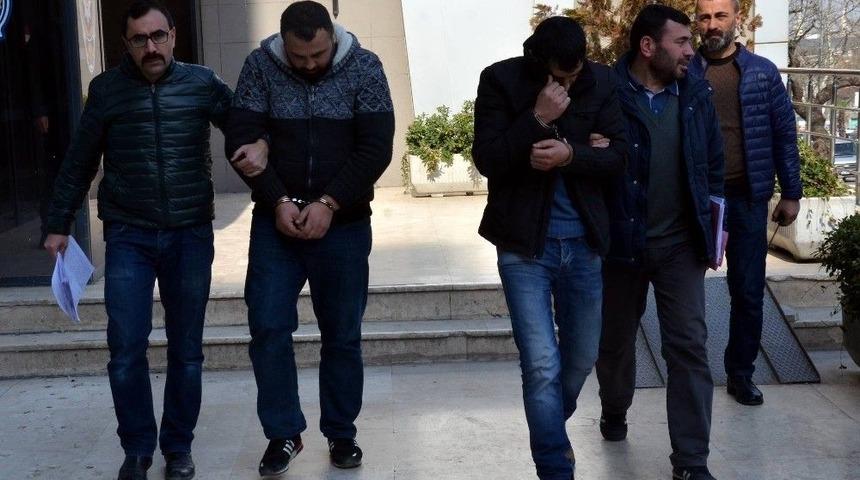 Sahte Savcı Ve Polisler Yakayı Ele Verdi