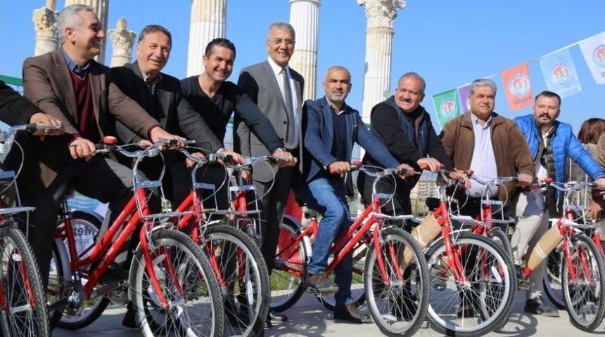 Mezitli&rsquo;nin Muhtarları Artık Bisikletli