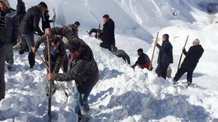 Operat&ouml;r&uuml;n &Ccedil;ığ Altında Kalması