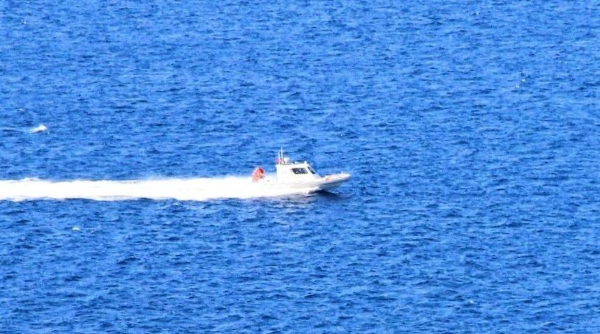 Yunan Askerleri, Kardak Kayalıklarına Yaklaşamıyor