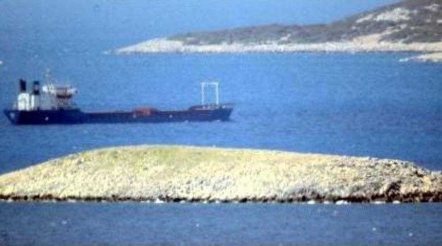 Kardak'ta Sakin Bekleyiş