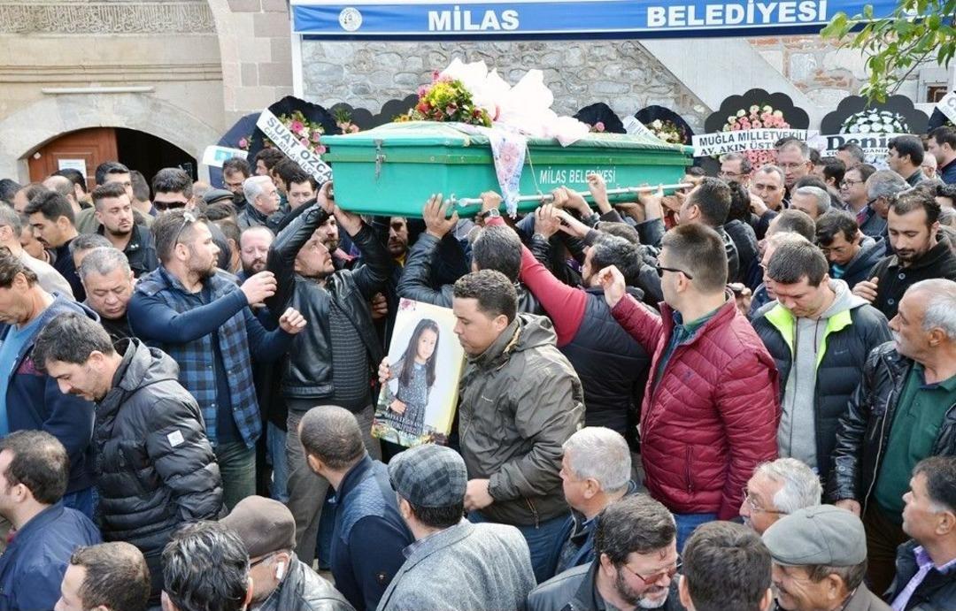 Milas&rsquo;ta Hanife Cemre G&ouml;zyaşlarıyla Sonsuzluğa Uğurlandı