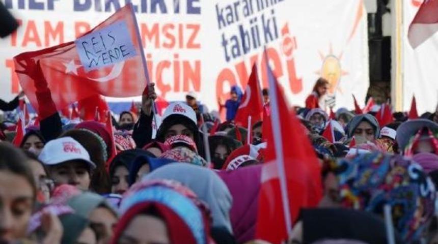 Erdoğan: Keşke Cumhurbaşkanlığı Sistemine 1990'lı Yılların Başında Ge&ccedil;seydik (2)