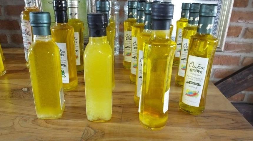 G&ouml;me&ccedil;li Zeytinci Organik Zeytinyağı &Uuml;retti