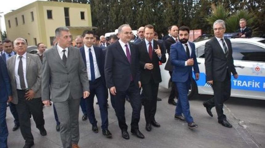 Bakan &Ouml;zl&uuml;: T&uuml;rkiye'nin 3 &Ouml;nemli Sorunu; Ekonomi, G&uuml;venlik Ve Işsizlik