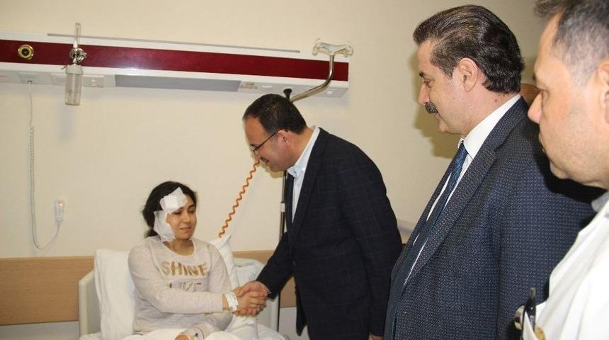 Bakanlar, Viranşehir&rsquo;deki Ter&ouml;r Saldırısında Yaralanan Vatandaşları Ziyaret Etti