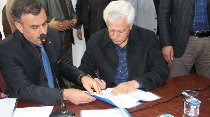 Belediye &Ccedil;alışanlarının &Uuml;cretlerine Zam Yapıldı